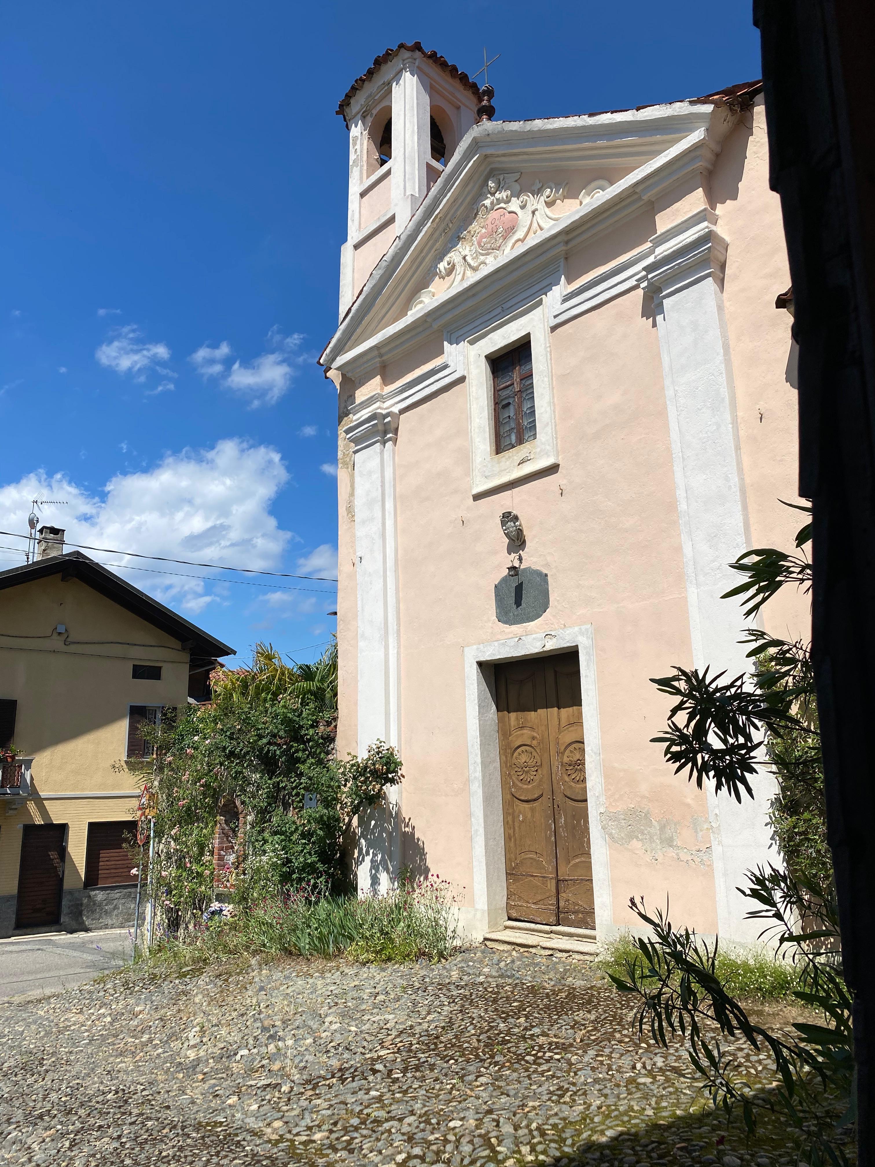 La Chiesa di Santa Margherita — interno